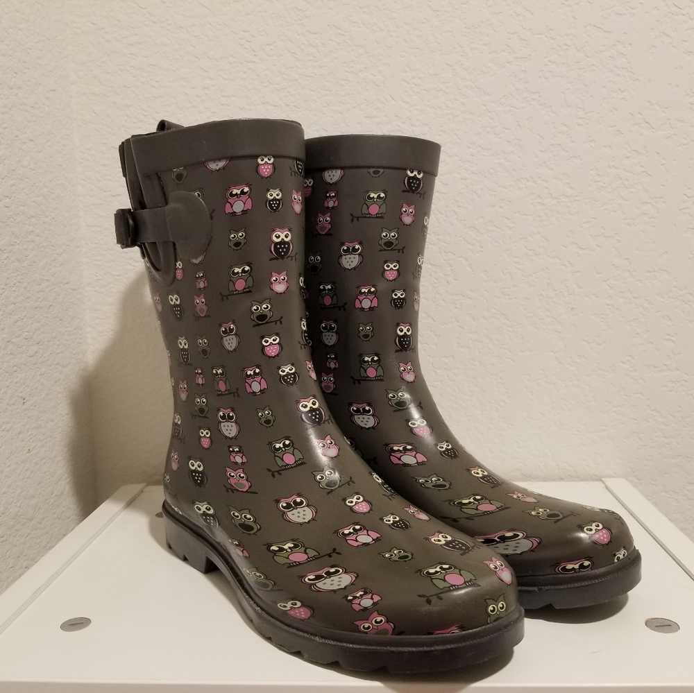 CAPELLI Womans Owl Rubber Rain Boots Size 9 Mid-Calf Side Buckle